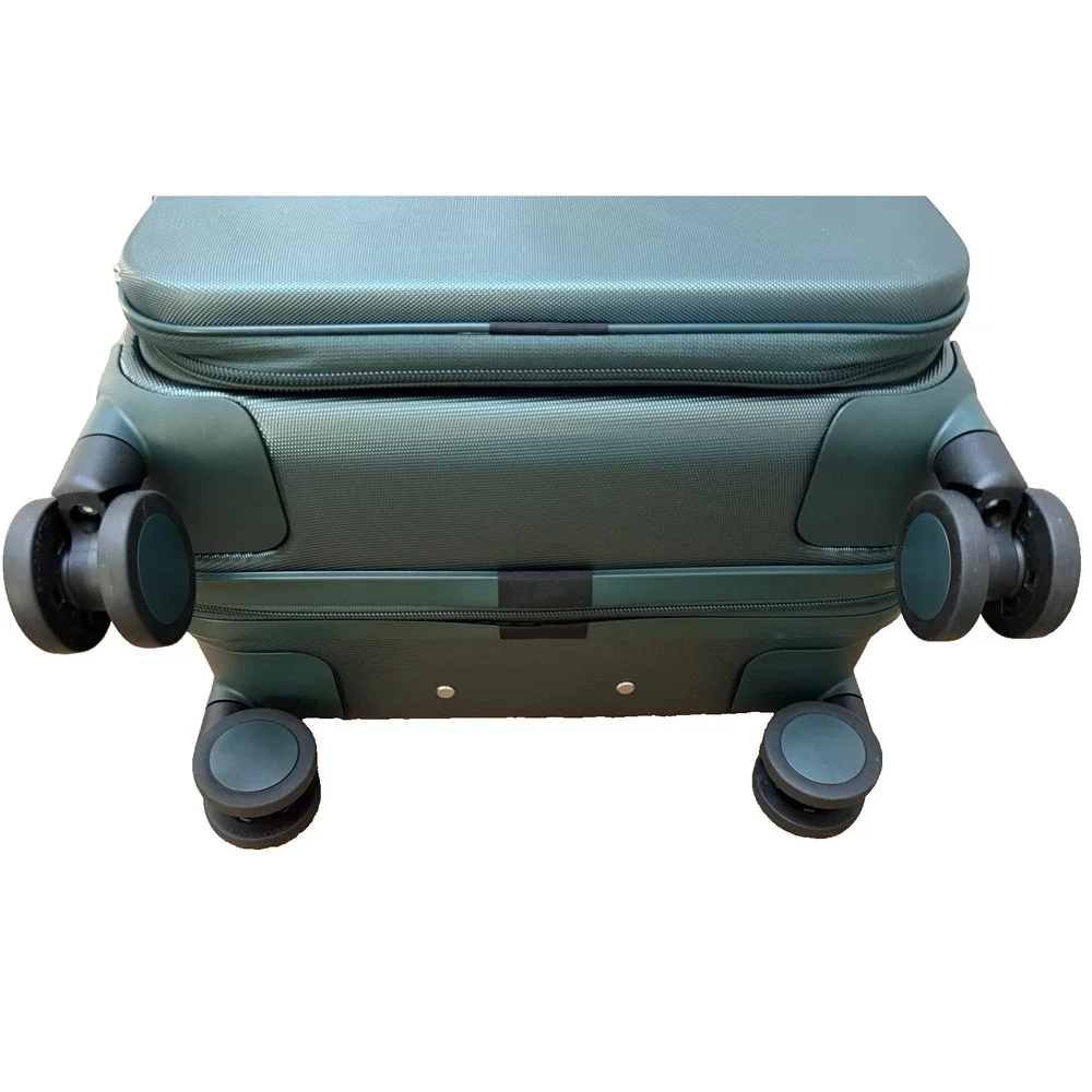 Hanke expandable luggage